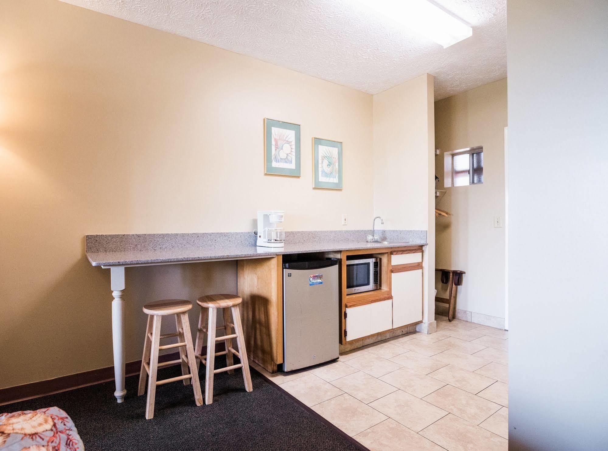 The Driftwood Lodge Panama City Beach Exteriör bild