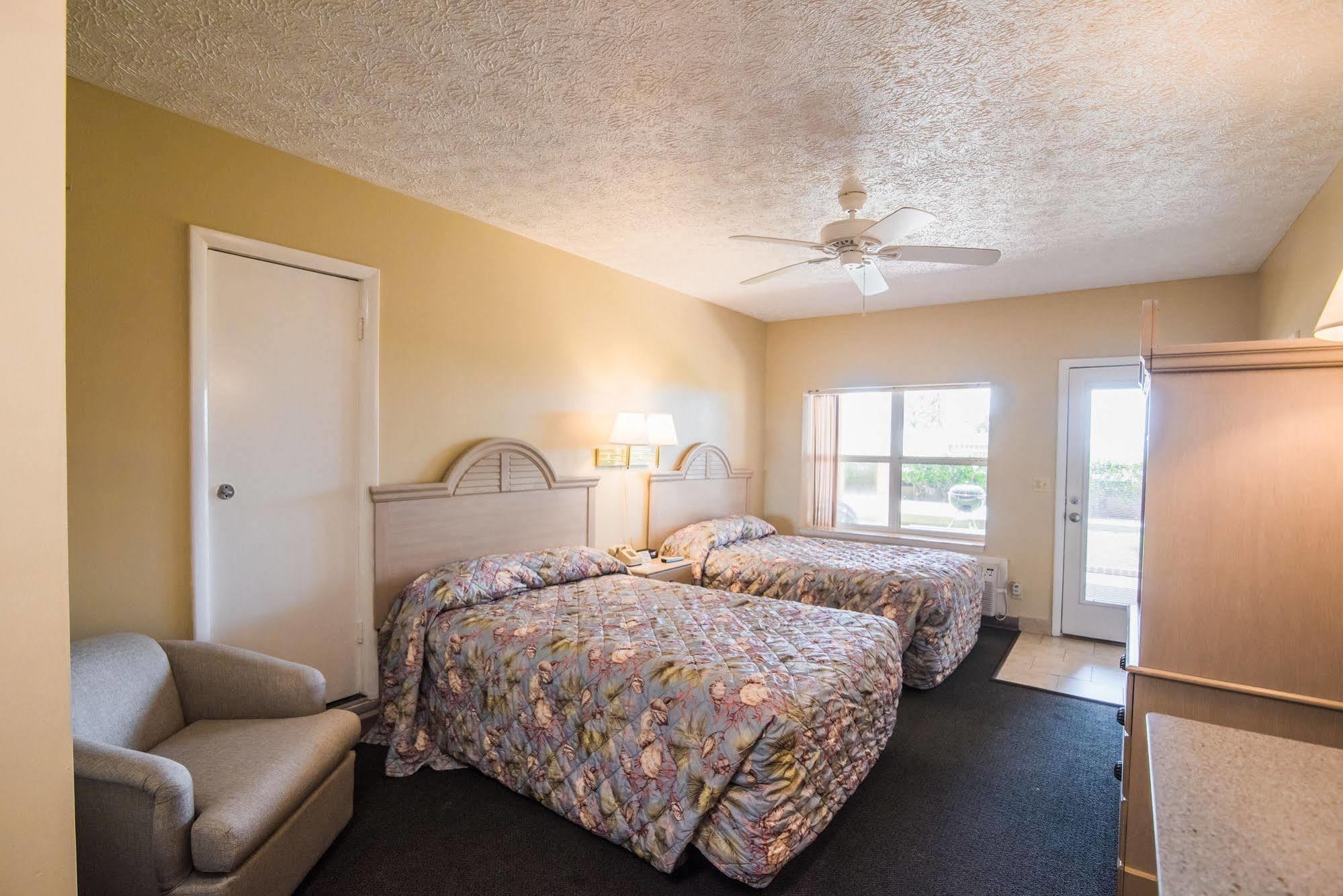 The Driftwood Lodge Panama City Beach Exteriör bild